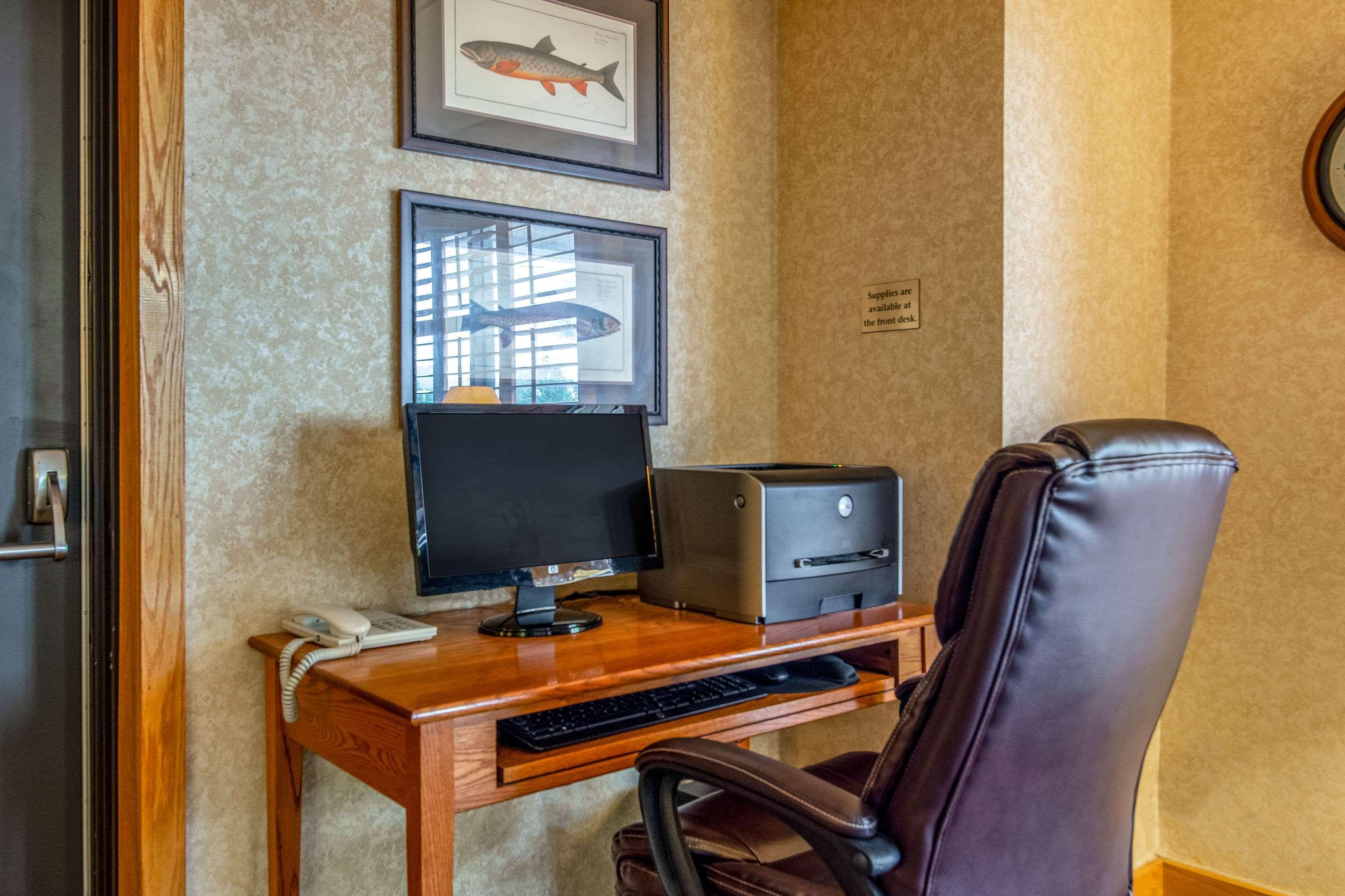 Quality Inn Tully I-81 Exteriör bild