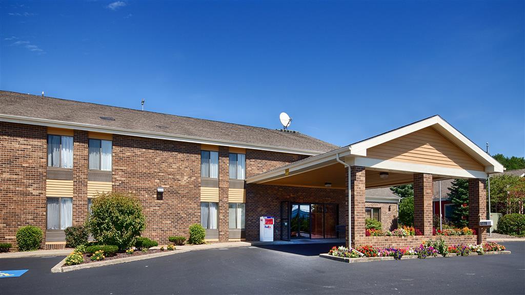 Quality Inn Tully I-81 Exteriör bild