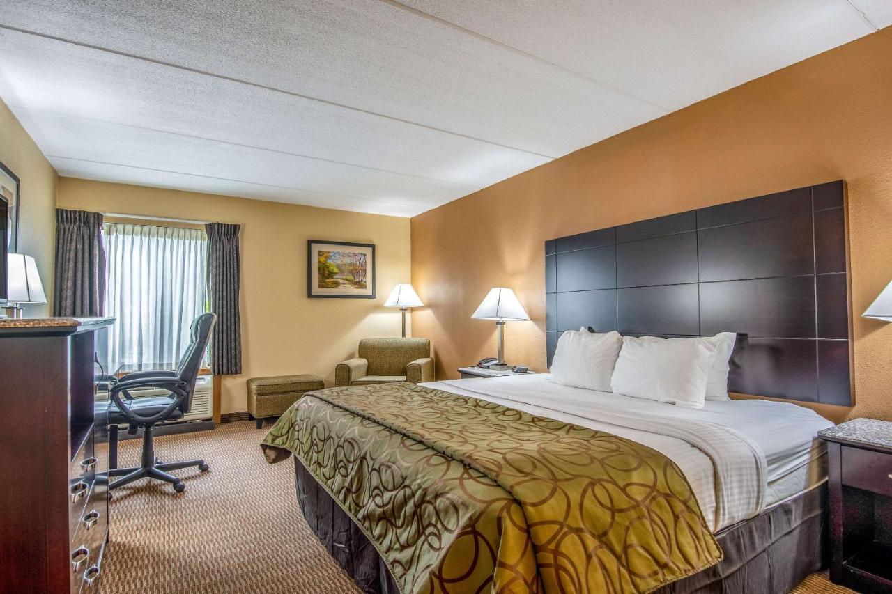 Quality Inn Tully I-81 Exteriör bild
